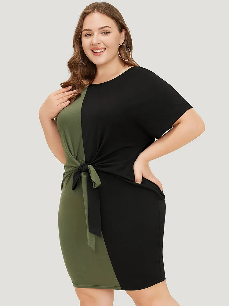Two Tone Batwing Sleeve Knot Front Dress sold by Bloomchic product image thumbnail 3