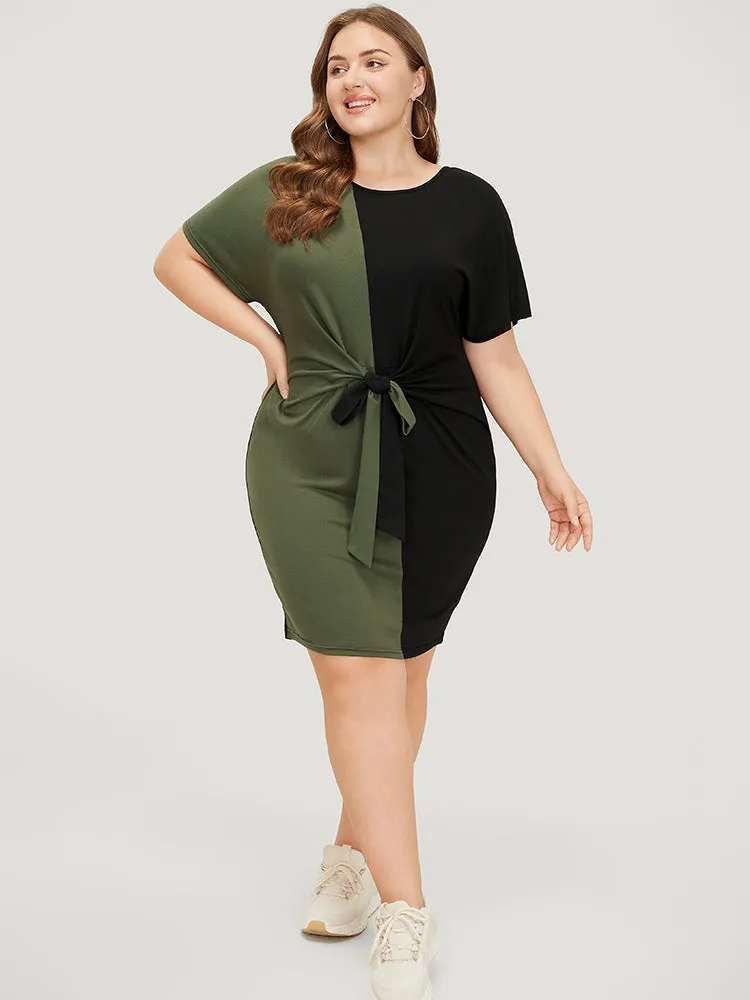 Two Tone Batwing Sleeve Knot Front Dress sold by Bloomchic product image thumbnail 2