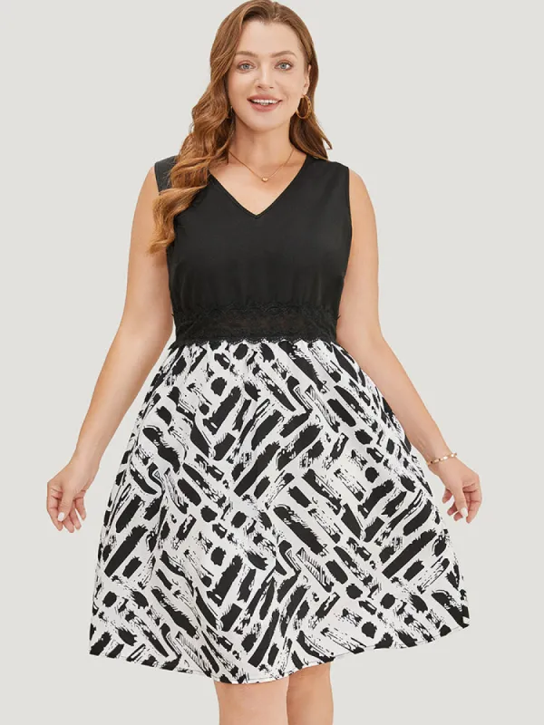 Graphic Patchwork Pocket Contrast Lace Tank Dress sold by Bloomchic