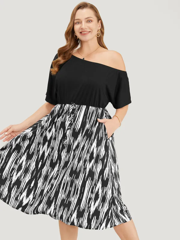 Pixel Geometric Patchwork Pocket One Shoulder Dress sold by Bloomchic