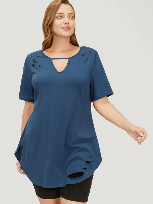 Solid Distressed Detail Arc Hem Keyhole Neck T-shirt sold by Bloomchic