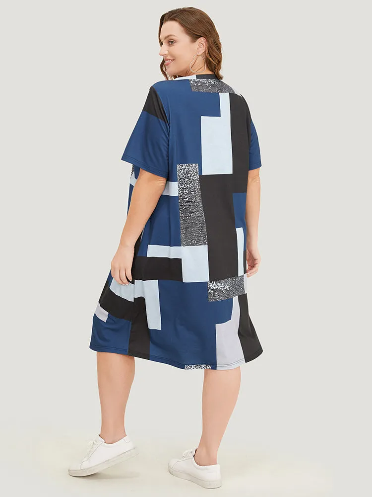 Geometric Contrast Pocket Midi Dress sold by Bloomchic product image thumbnail 4