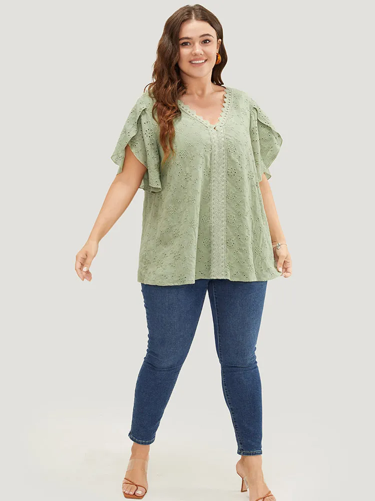 Solid Broderie Anglaise Split Sleeve Contrast Lace Blouse sold by Bloomchic product image thumbnail 3