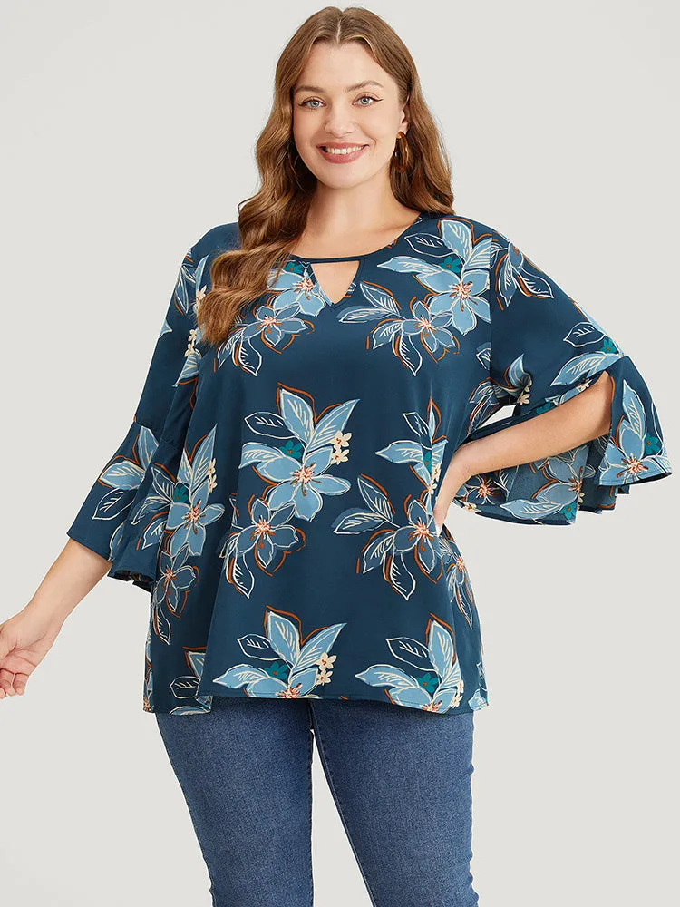 Floral Print Keyhole Neck Split Bell Sleeve Blouse sold by Bloomchic product image thumbnail 4