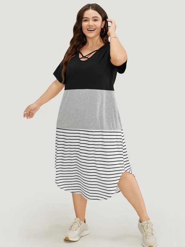 Striped Contrast Arc Hem Pocket Crisscross Neck Dress sold by Bloomchic
