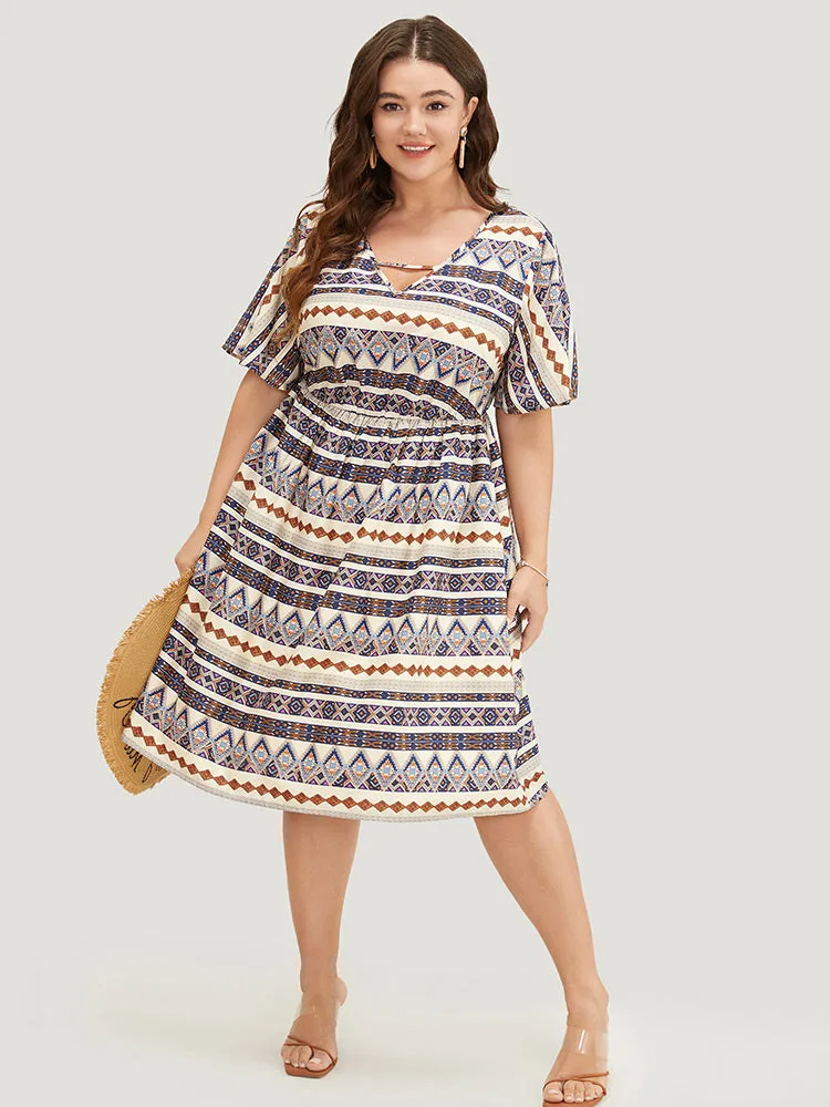 Bandana Print Pocket Ruffle Keyhole Knee Dress sold by Bloomchic product image thumbnail 2