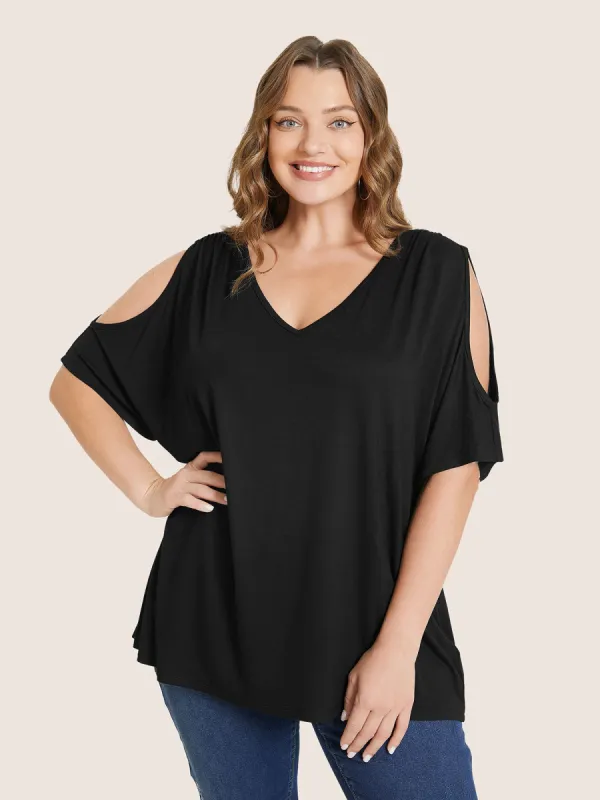 Plain Cut Out V Neck T-shirt sold by Bloomchic