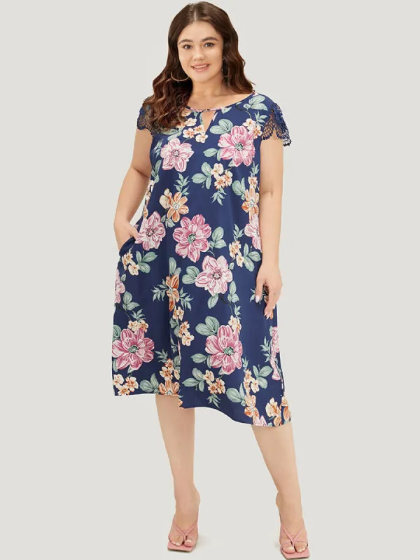 Floral Pocket Keyhole Lace Cap Sleeve Flutter Dress sold by Bloomchic