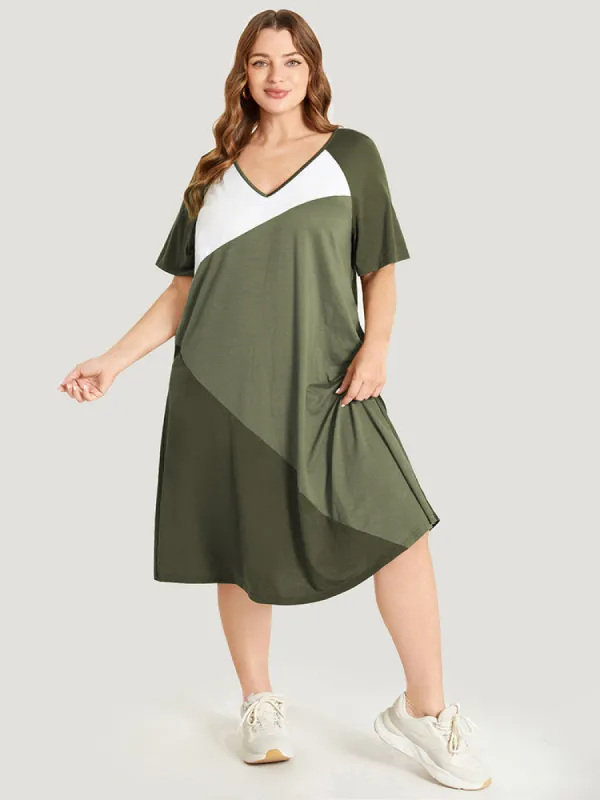 Colorblock Contrast Pocket Raglan Sleeve Dress sold by Bloomchic