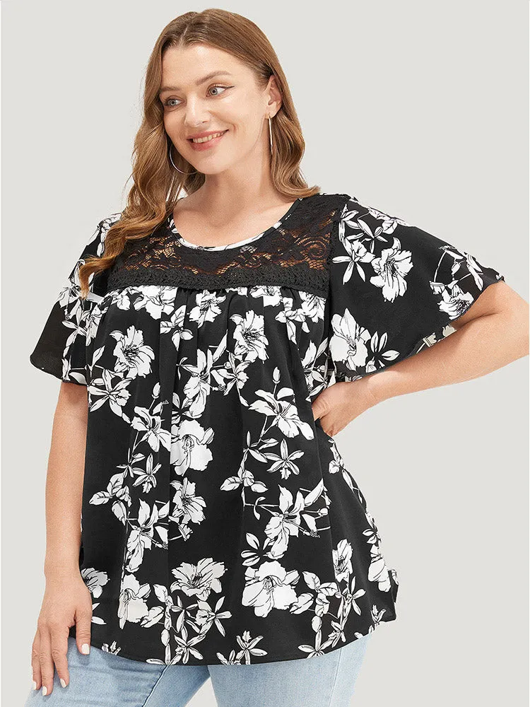 Floral Print Gathered Lace Patchwork Blouse sold by Bloomchic product image thumbnail 2