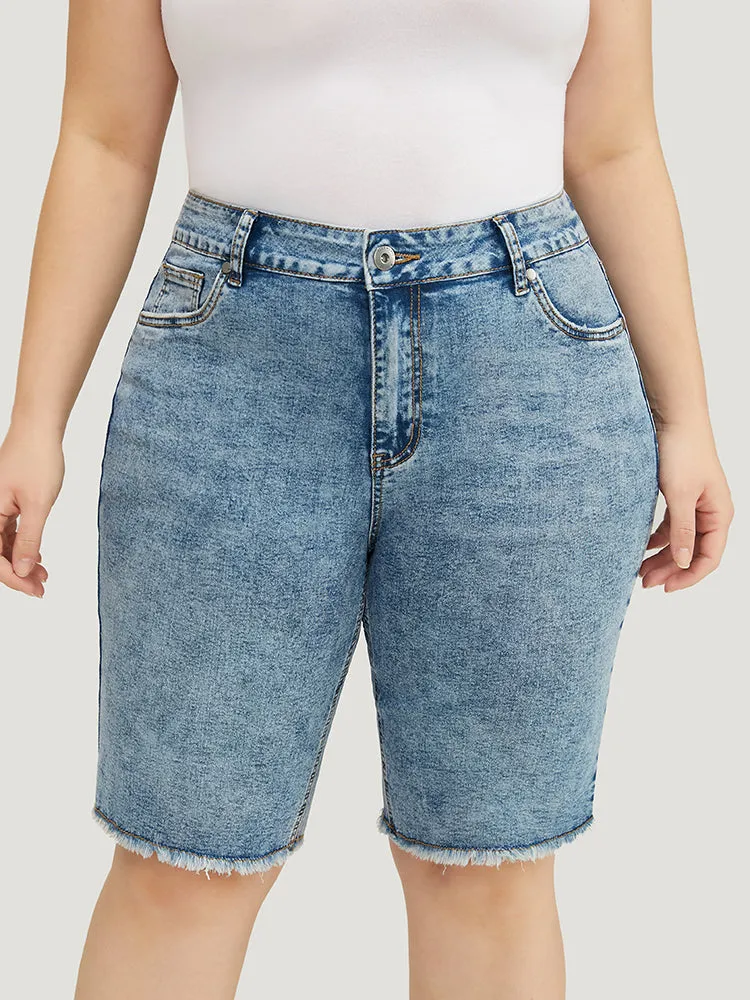 Skinny Moderately Stretchy Dark Wash Raw Hem Denim Shorts sold by Bloomchic product image thumbnail 5