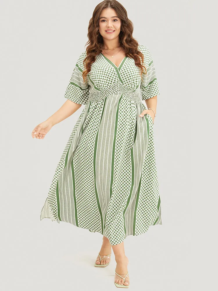 Geometric Contrast Wrap Pocket Shirred Split Dress sold by Bloomchic product image thumbnail 2