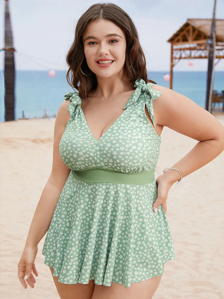 Ditsy Floral Tie Shoulder O Ring Ruffle Tankini Top sold by Bloomchic product image thumbnail 3