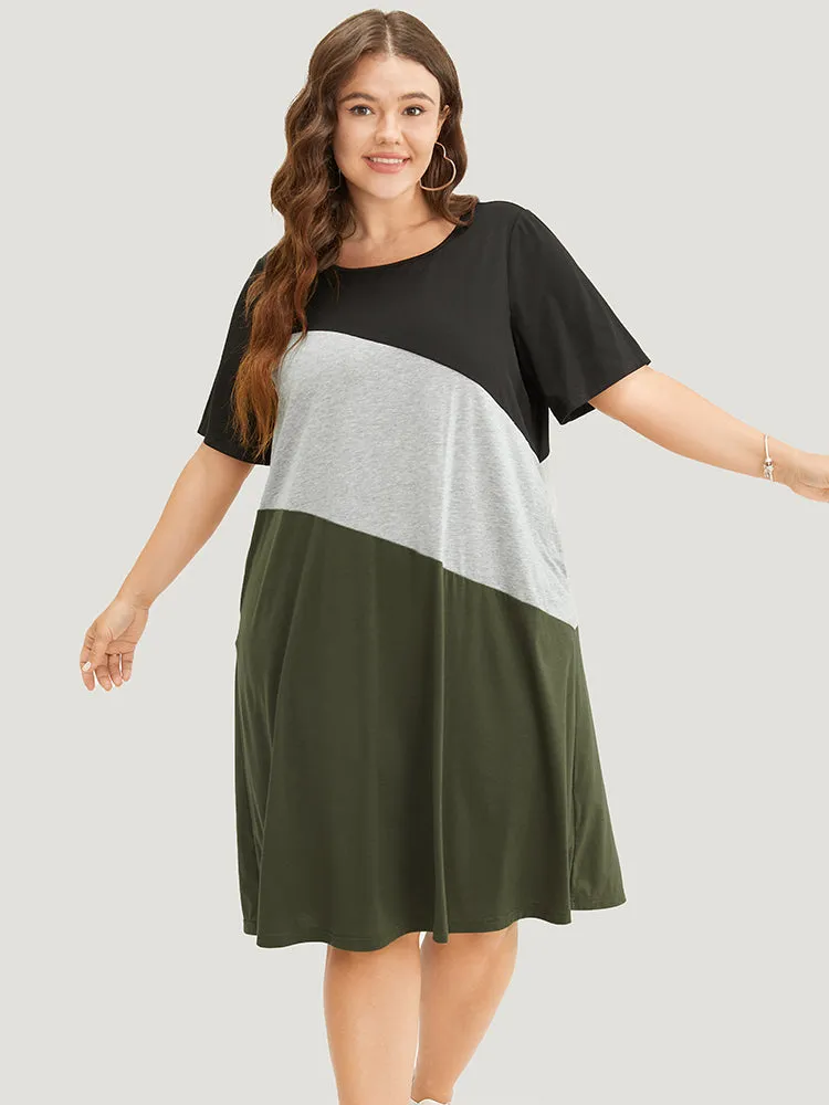 Colorblock Contrast Pocket Round Neck Knee Dress sold by Bloomchic