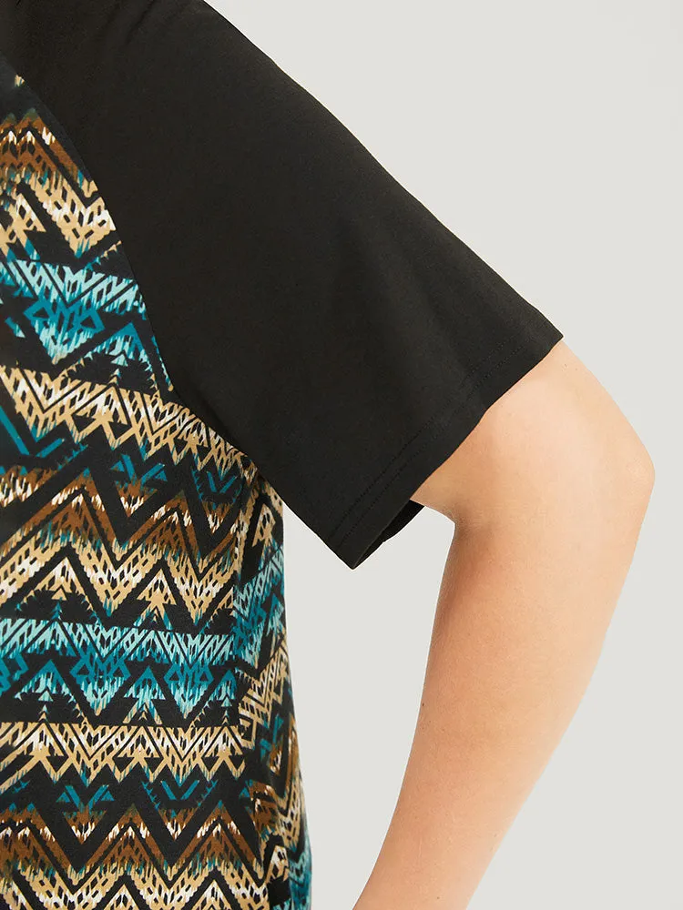 Bandana Contrast Raglan Sleeve Asymmetrical T-shirt sold by Bloomchic product image thumbnail 4