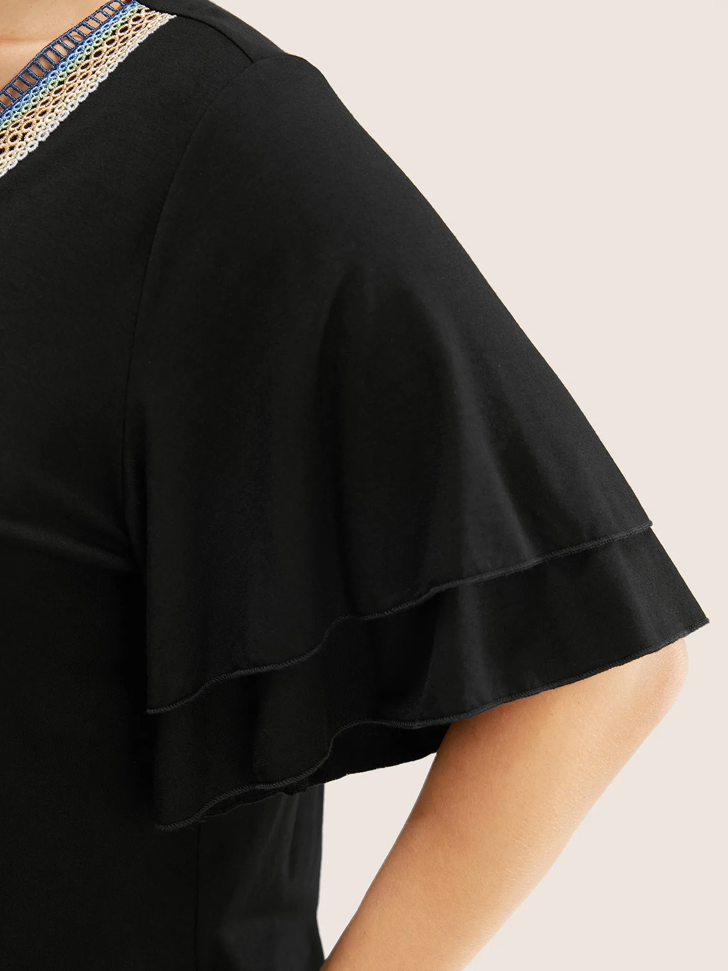 Solid Crochet Lace Ruffle Tiered Sleeve V Neck T-shirt sold by Bloomchic product image thumbnail 4