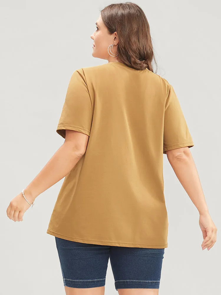 Colorblock Contrast Round Neck T-shirt sold by Bloomchic product image thumbnail 4