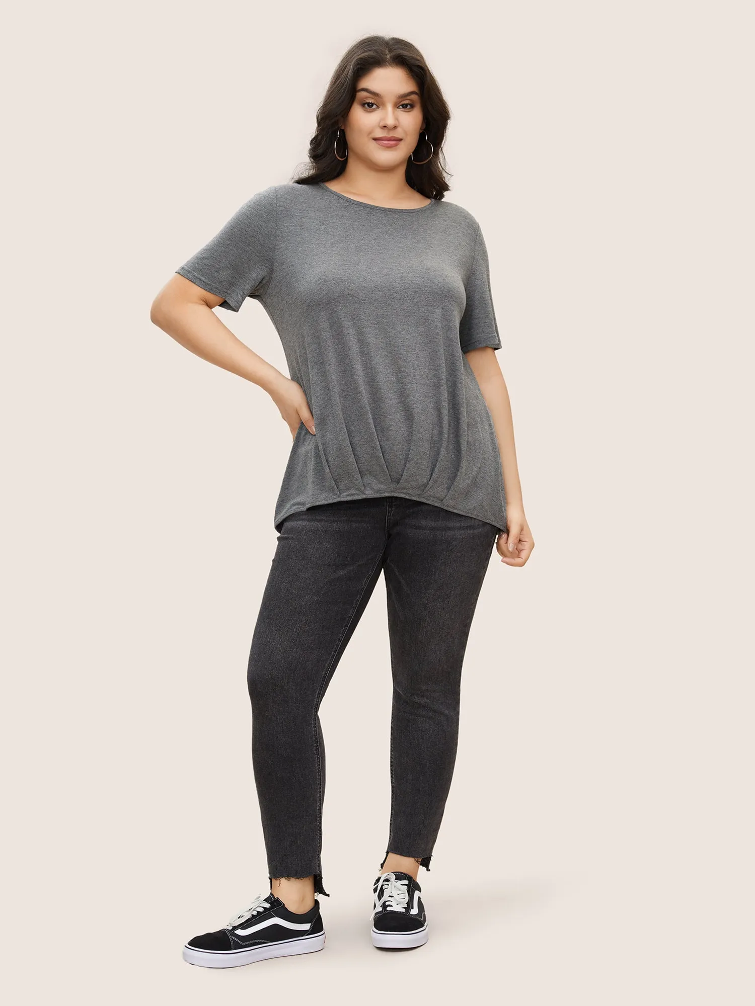 Plain Round Neck Pleated Asymmetrical Hem T-shirt sold by Bloomchic product image thumbnail 2