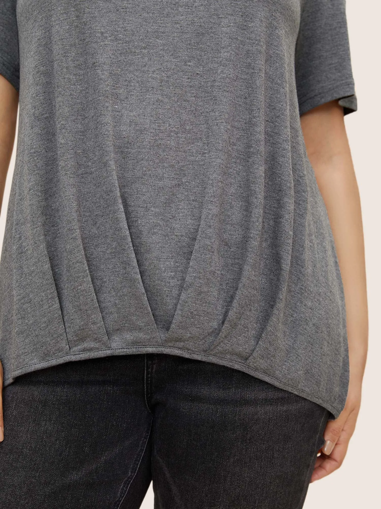 Plain Round Neck Pleated Asymmetrical Hem T-shirt sold by Bloomchic product image thumbnail 5