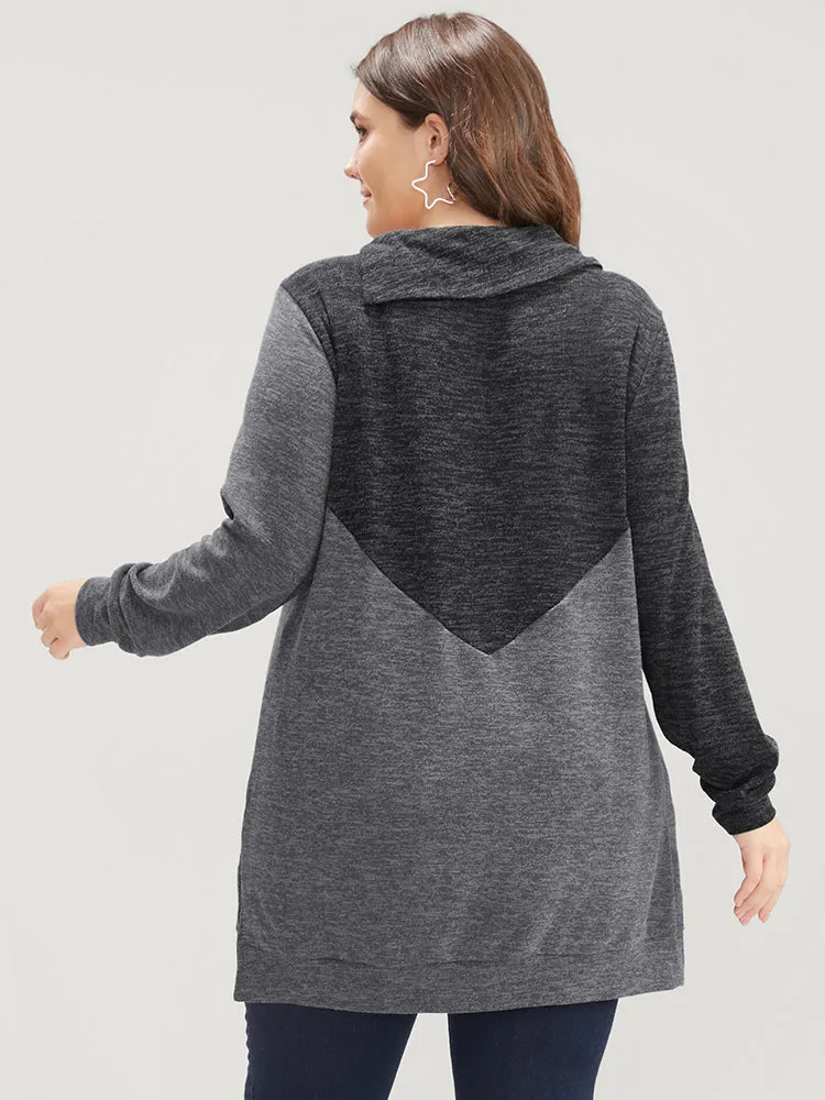 Colorblock Contrast Button Detail Split Hem Sweatshirt sold by Bloomchic product image thumbnail 4