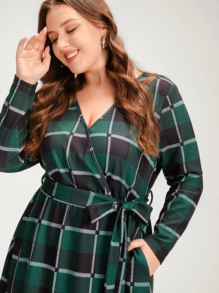 Plaid Surplice Neck Pocket Belted Midi Dress sold by Bloomchic product image thumbnail 5