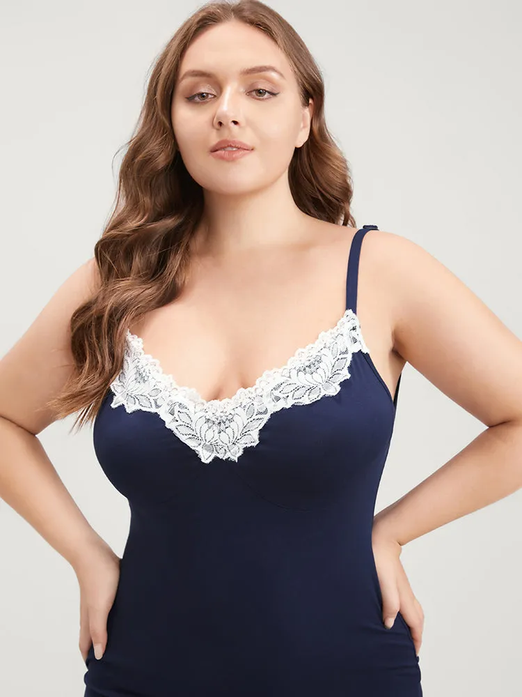 Solid Contrast Lace Cami Bodycon Dress sold by Bloomchic product image thumbnail 5