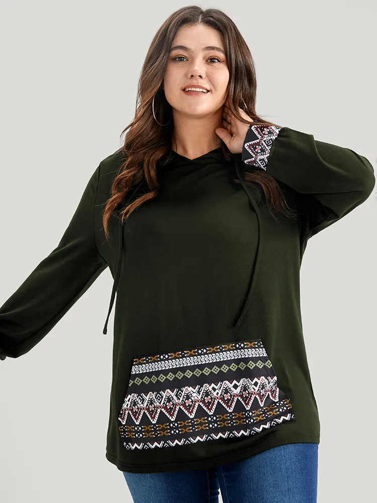 Geometric Print Pocket Drawstring Hooded Sweatshirt sold by Bloomchic