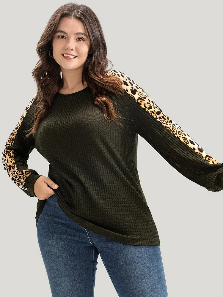 Leopard Patchwork Raglan Sleeve Waffle Knit Sweatshirt sold by Bloomchic product image thumbnail 4