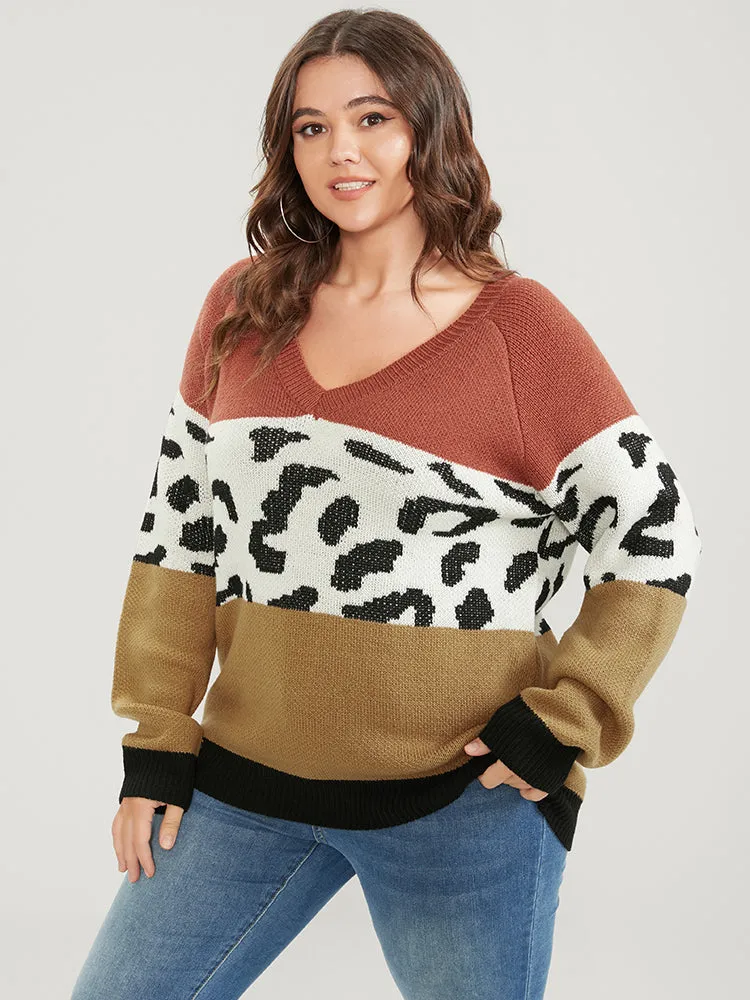 Leopard Colorblock Contrast Pointelle Knit V Neck Knit Top sold by Bloomchic product image thumbnail 2