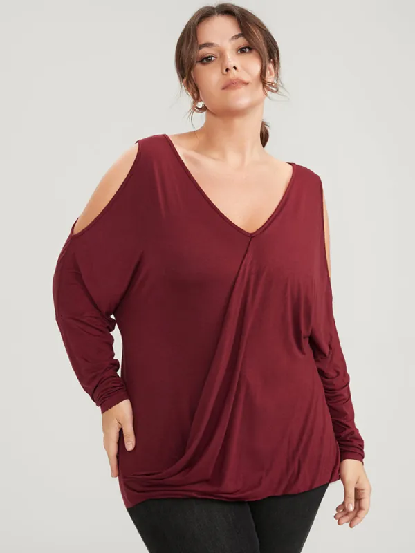 Solid Cold Shoulder Long Tee sold by Bloomchic