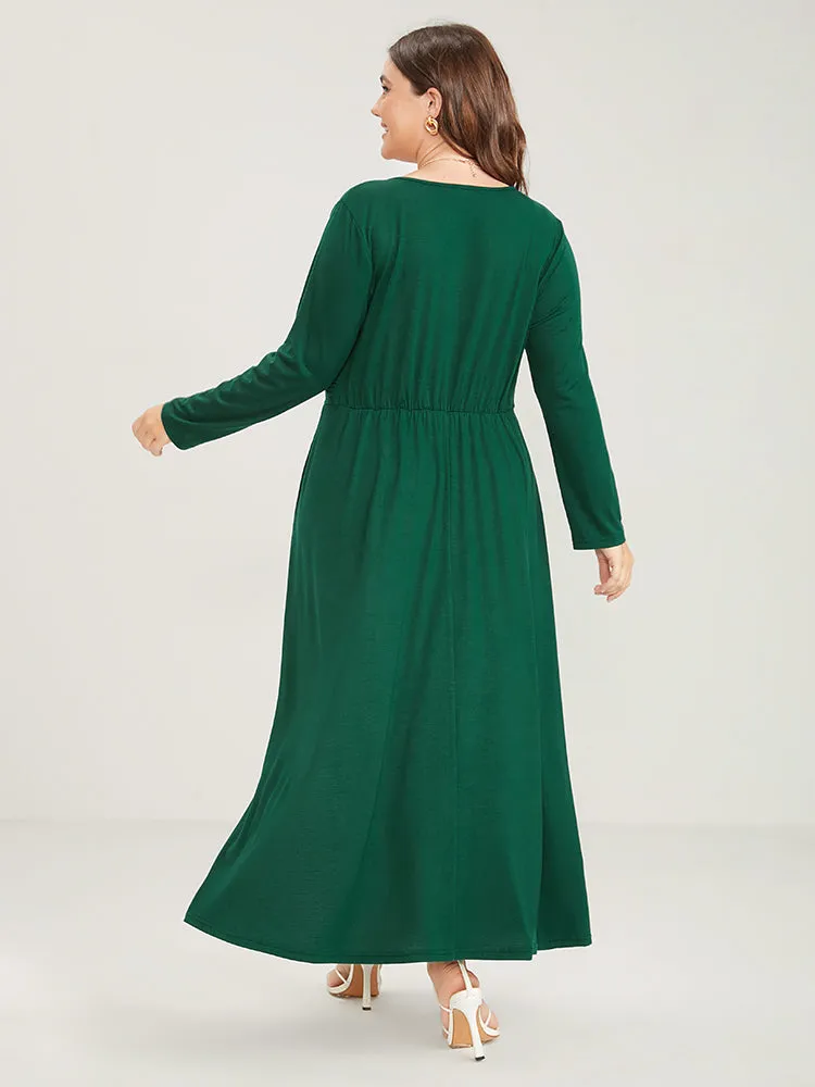 Solid Deep V Neck Gathered Pocket Split Maxi Dress sold by Bloomchic product image thumbnail 4