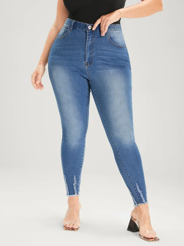 Skinny Very Stretchy Mid Rise Medium Wash Pocket Jeans sold by Bloomchic