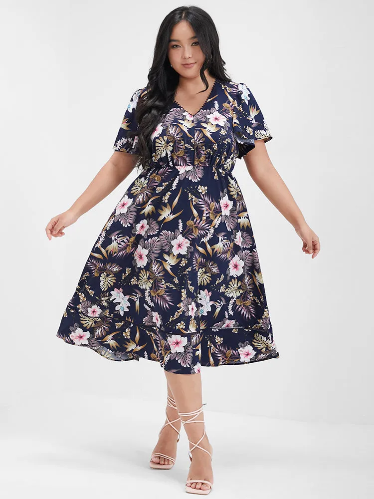 Floral Ruffles Patchwork V Neck Knee Dress sold by Bloomchic product image thumbnail 3