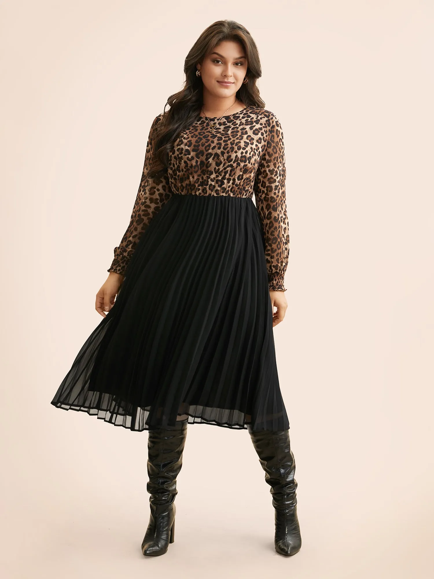 Leopard Print Patchwork Mesh Pleated Dress sold by Bloomchic product image thumbnail 2