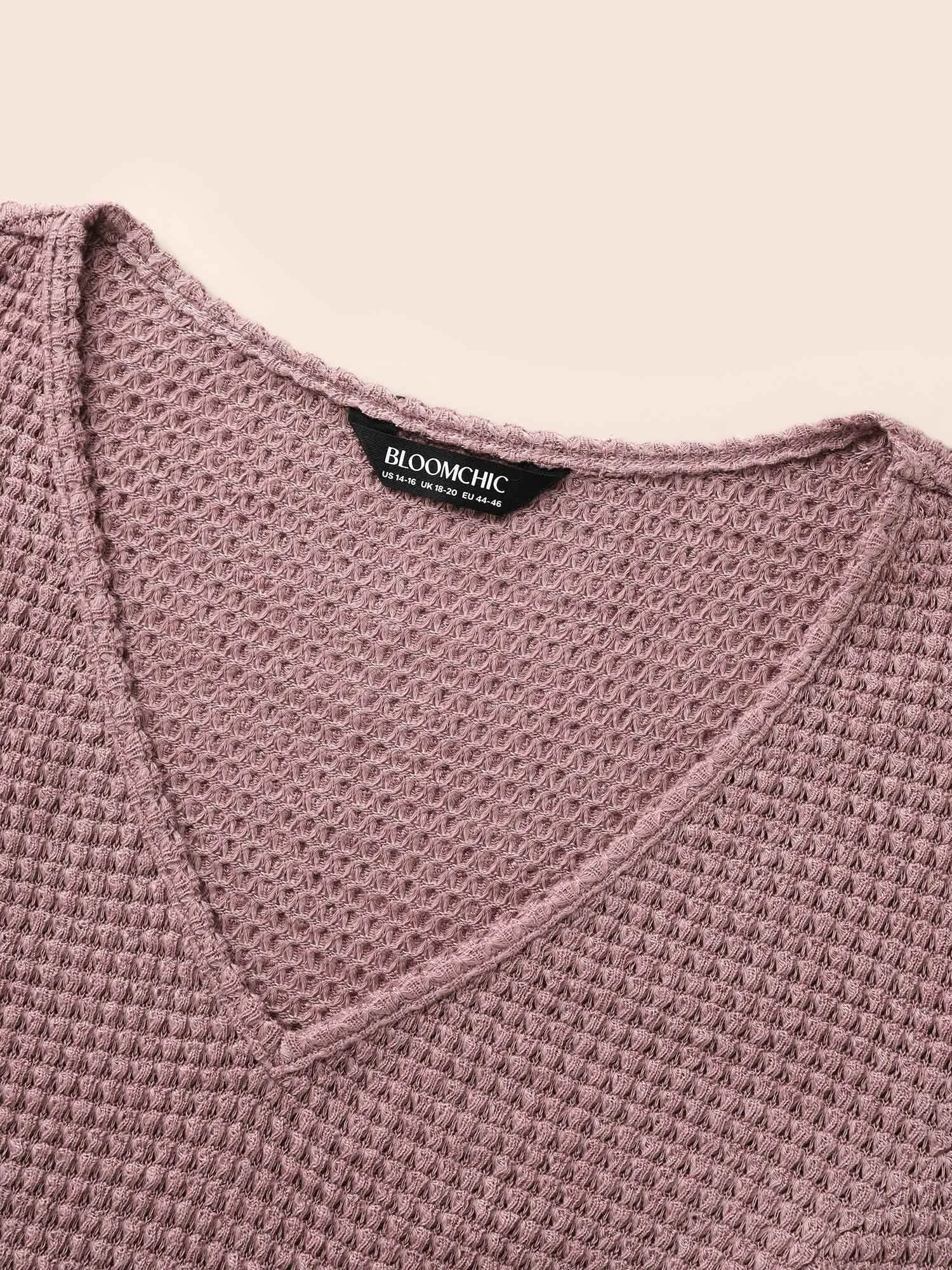 V Neck Lace Patchwork Texture T-shirt sold by Bloomchic product image thumbnail 5