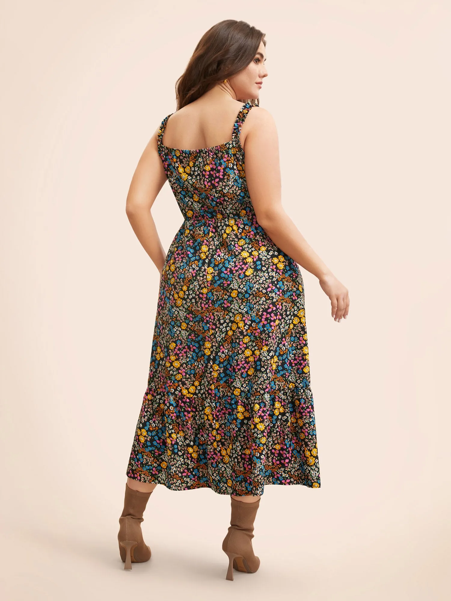 Ditsy Floral Shirred Ruffles Midi Dress sold by Bloomchic product image thumbnail 4