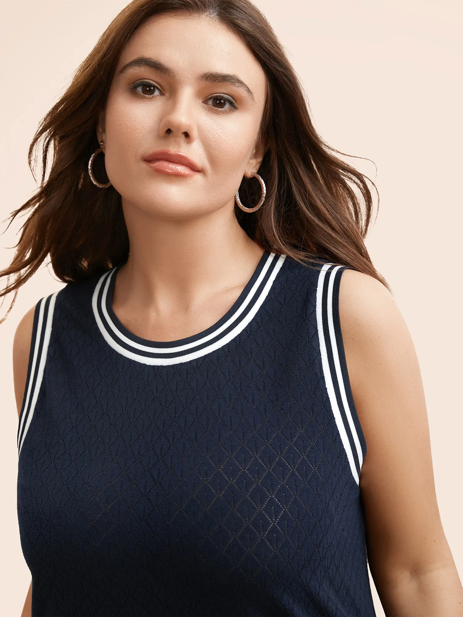 Crew Neck Contrast Trim Tank Top sold by Bloomchic