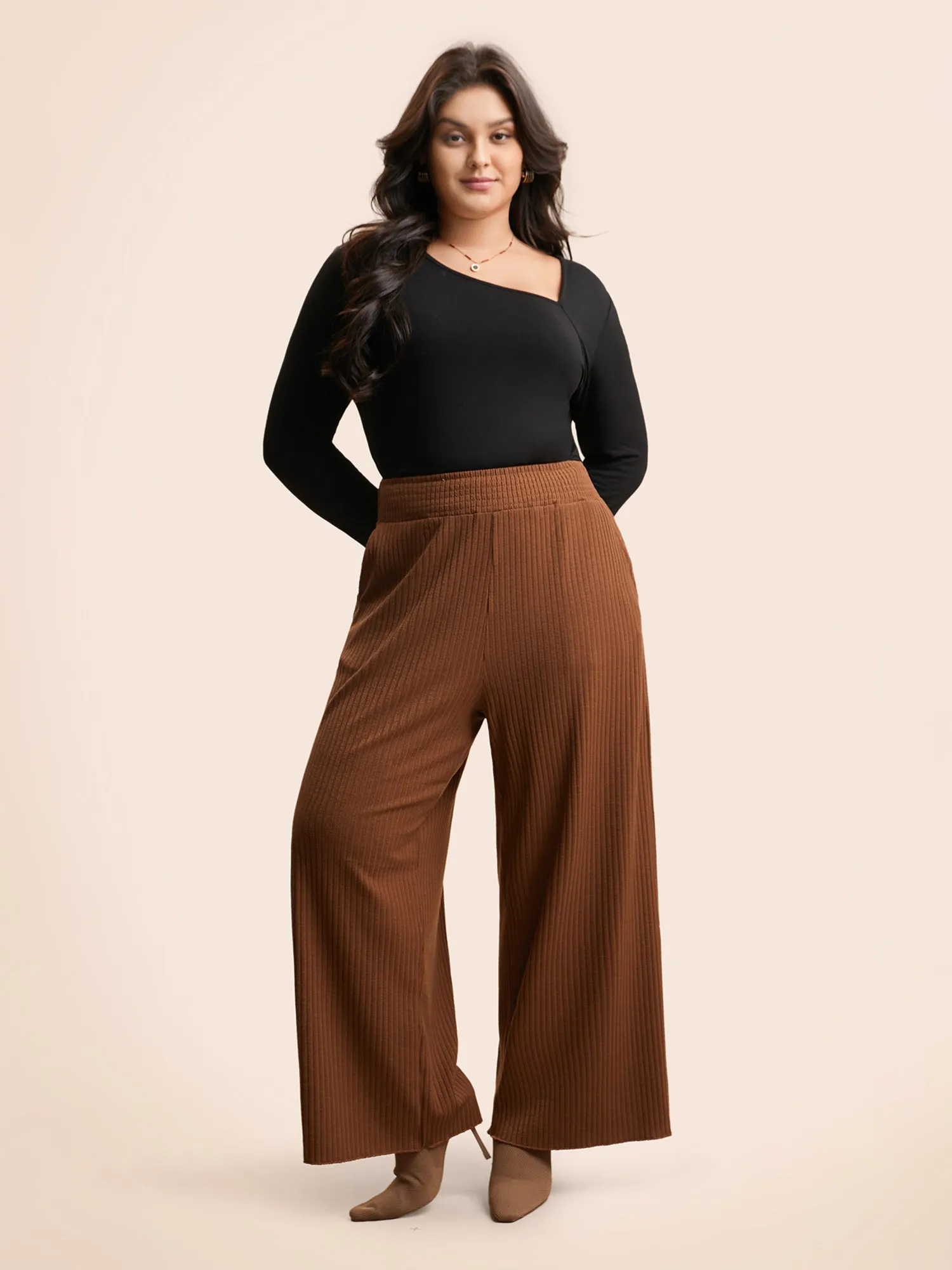 Textured Mid Rise Wide Leg Pants sold by Bloomchic product image thumbnail 3