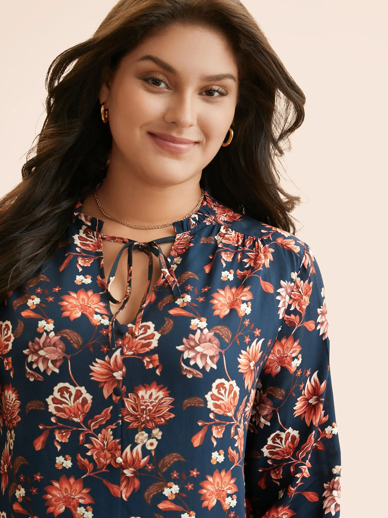 Floral Tie Knot Lantern Sleeve Blouse sold by Bloomchic product image thumbnail 3