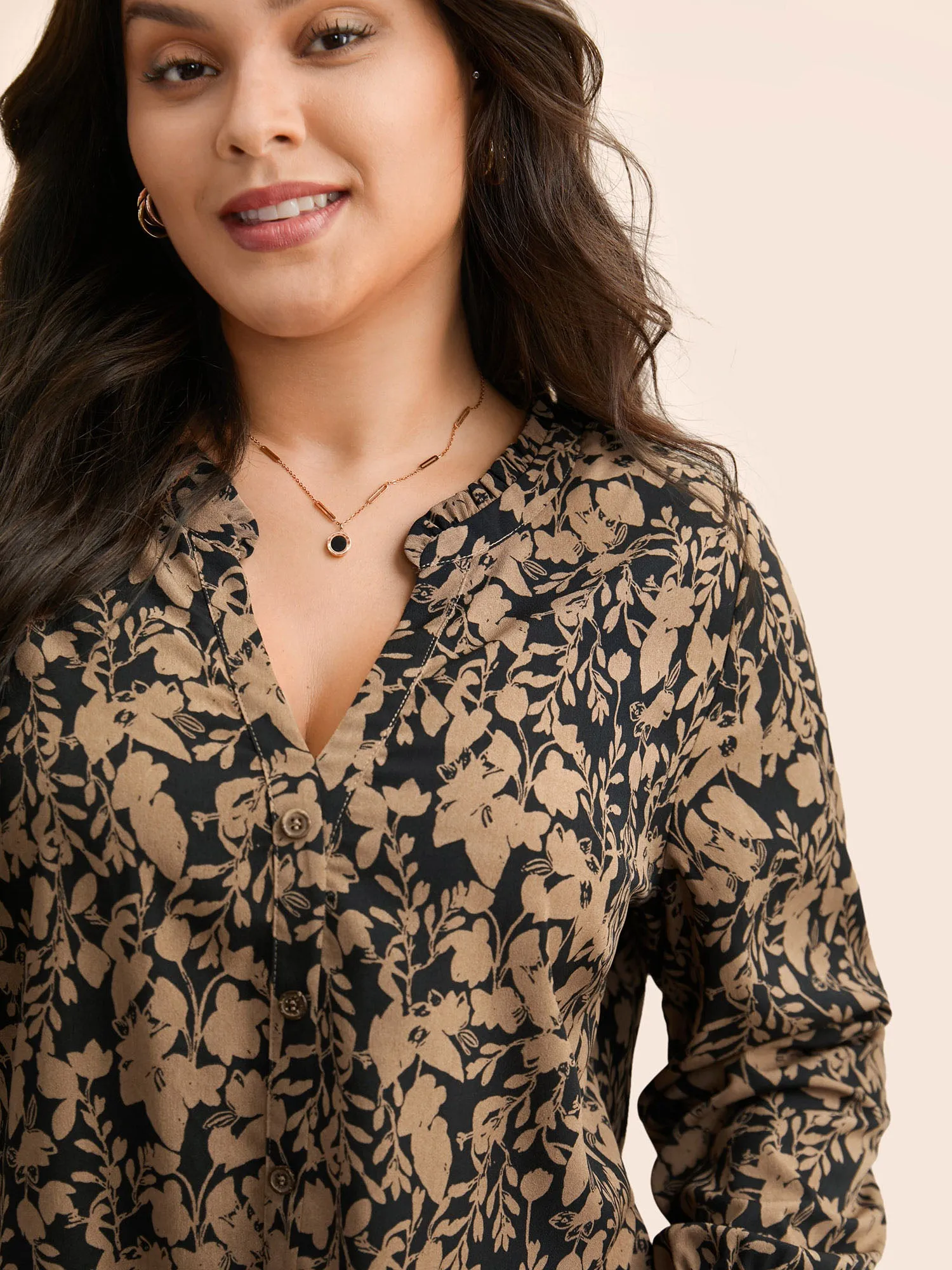 Silhouette Floral Print Notched Frill Trim Blouse sold by Bloomchic product image thumbnail 4