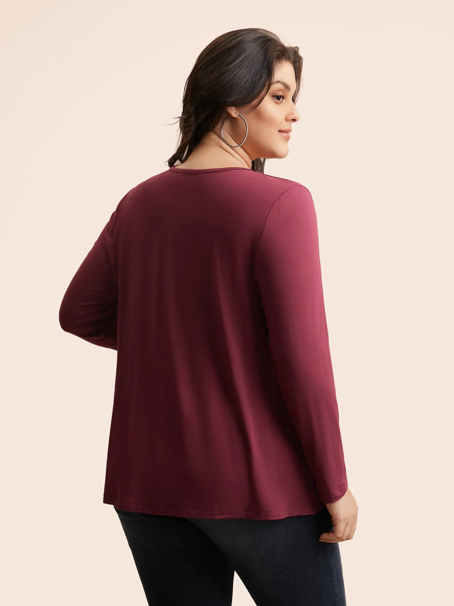 Supersoft Essentials Solid Twist Front T-shirt sold by Bloomchic product image thumbnail 2