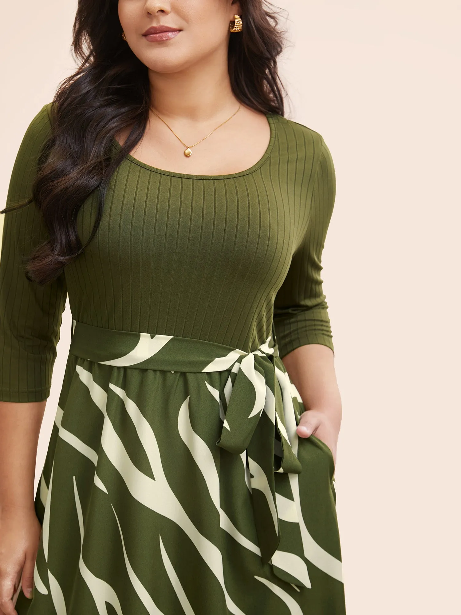 Geometric Texture Patchwork Belted Dress sold by Bloomchic product image thumbnail 4