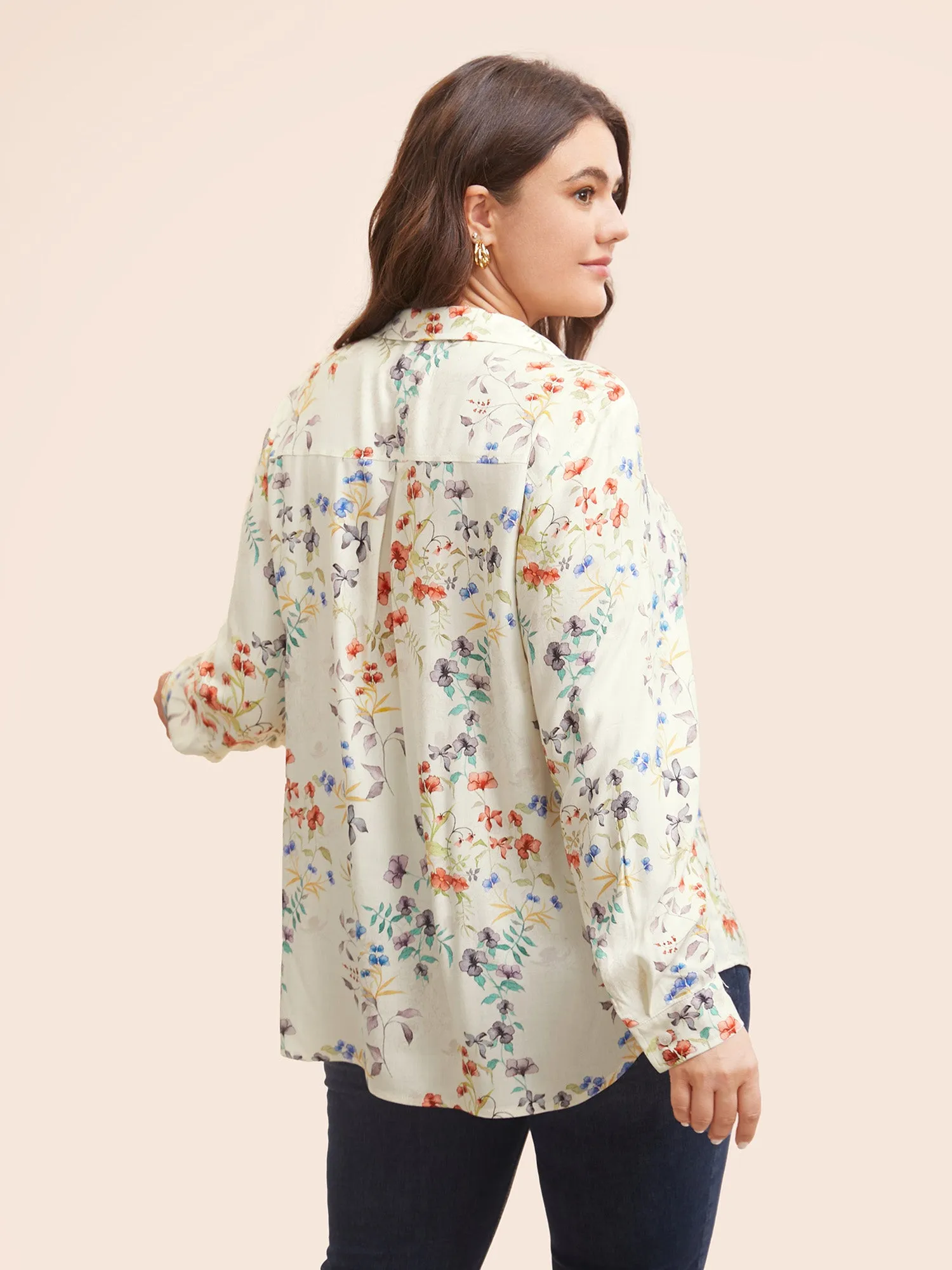 Shirt Collar Floral Patched Pocket Blouse sold by Bloomchic product image thumbnail 3