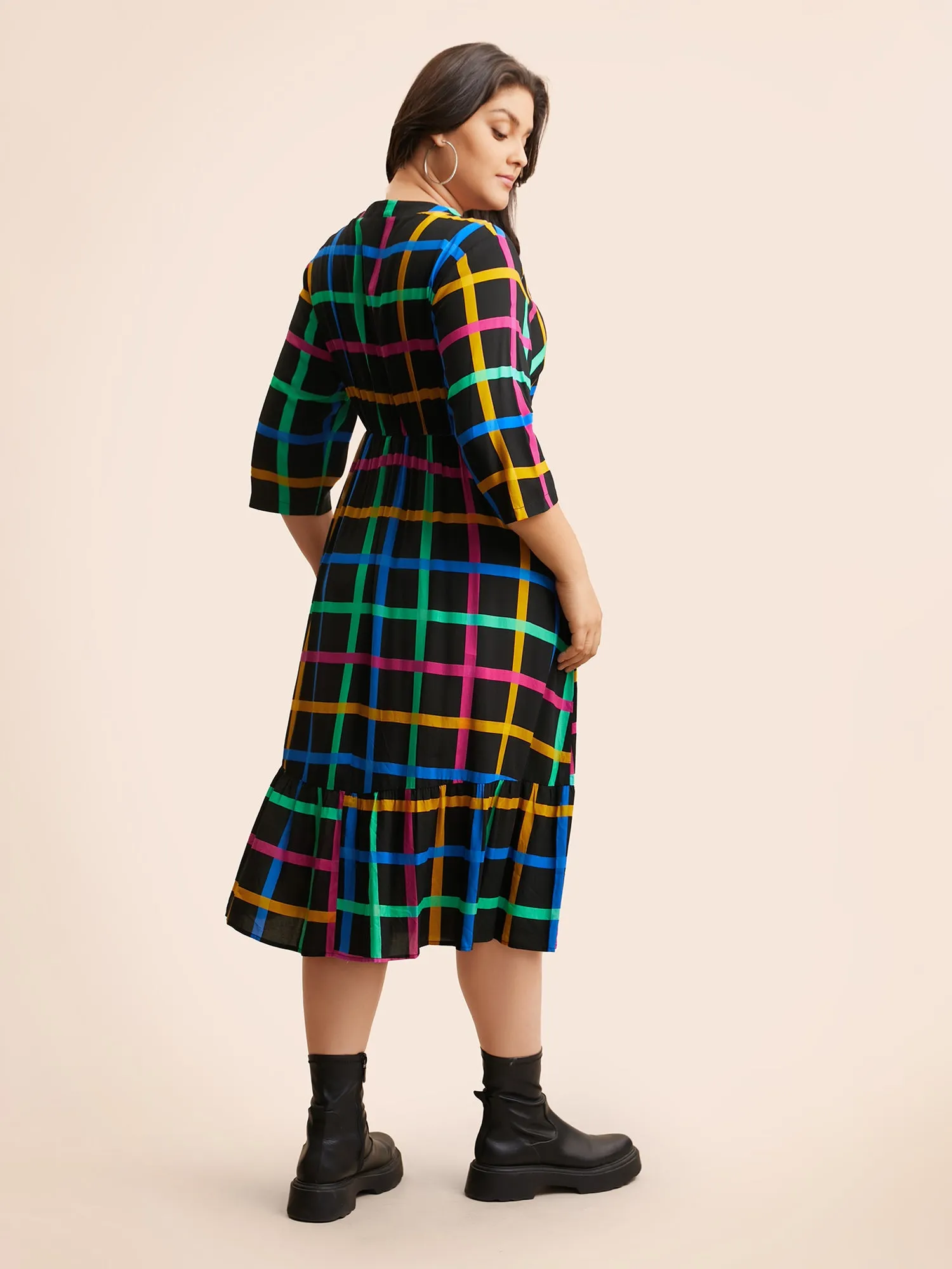 Plaid Notched Ruffle Hem Pocket Dress sold by Bloomchic product image thumbnail 4