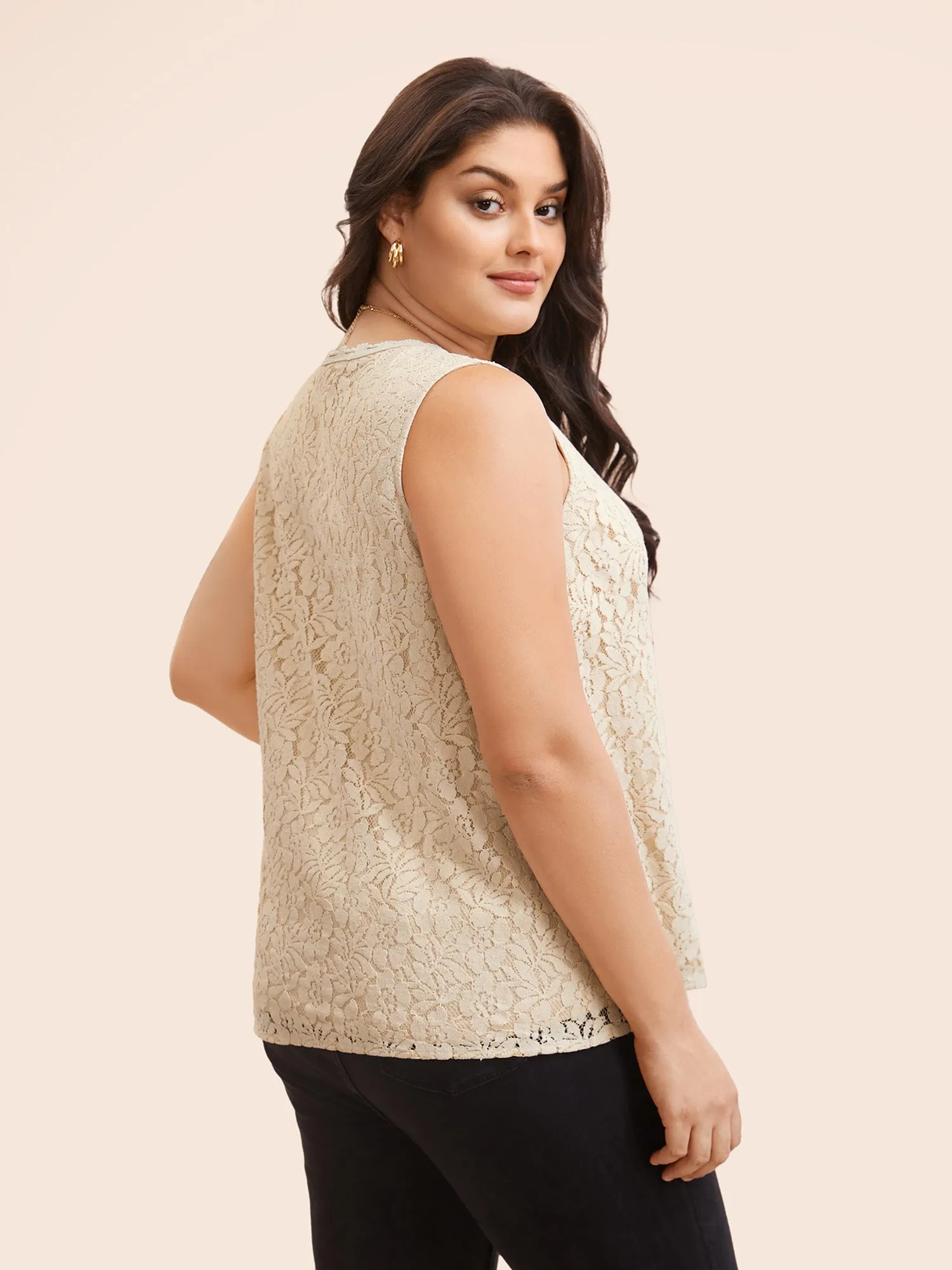 V Neck Crochet Lace Mesh Tank Top sold by Bloomchic product image thumbnail 4