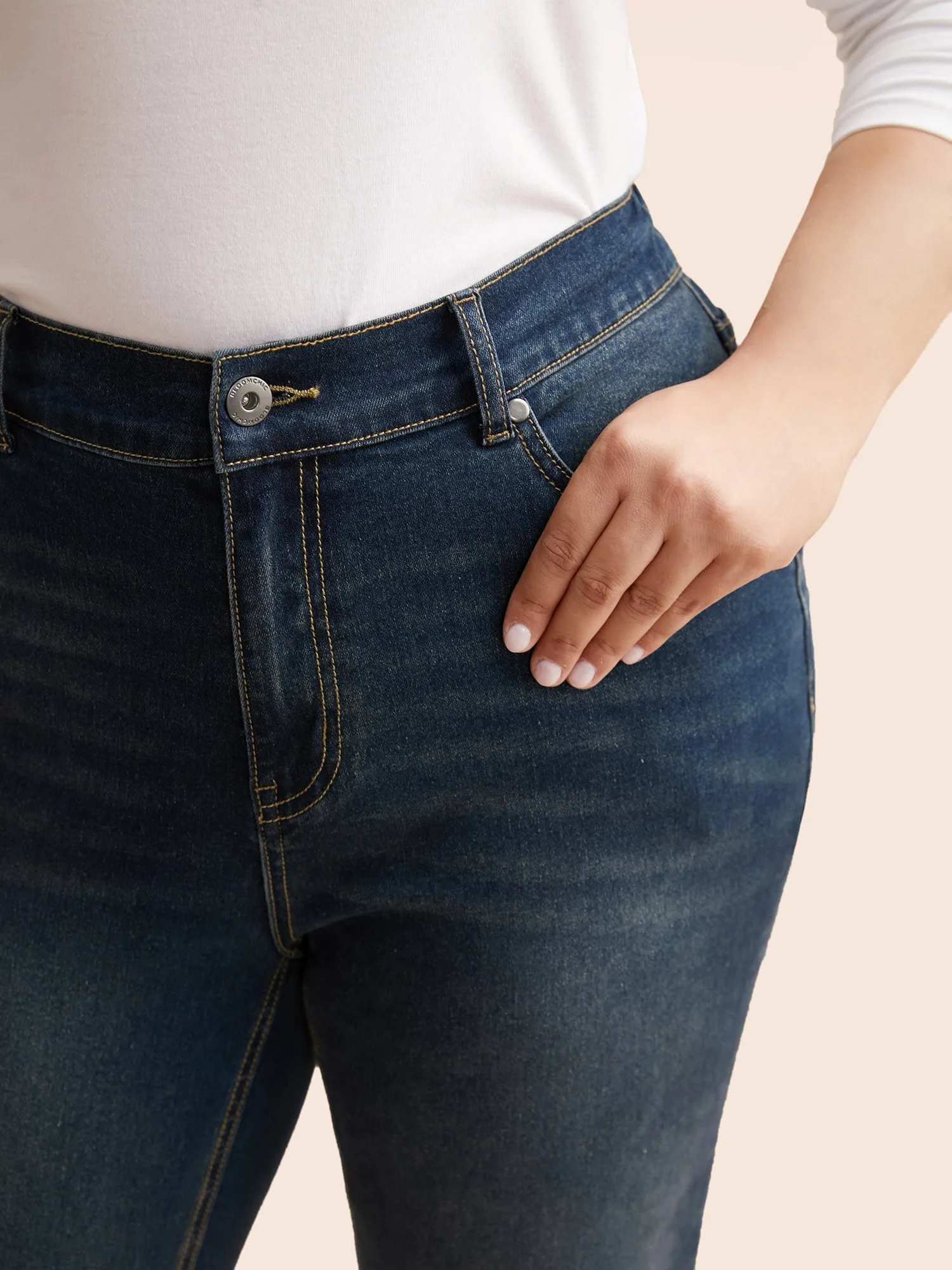 Dark Wash Elastic Waist Skinny Jeans sold by Bloomchic product image thumbnail 4