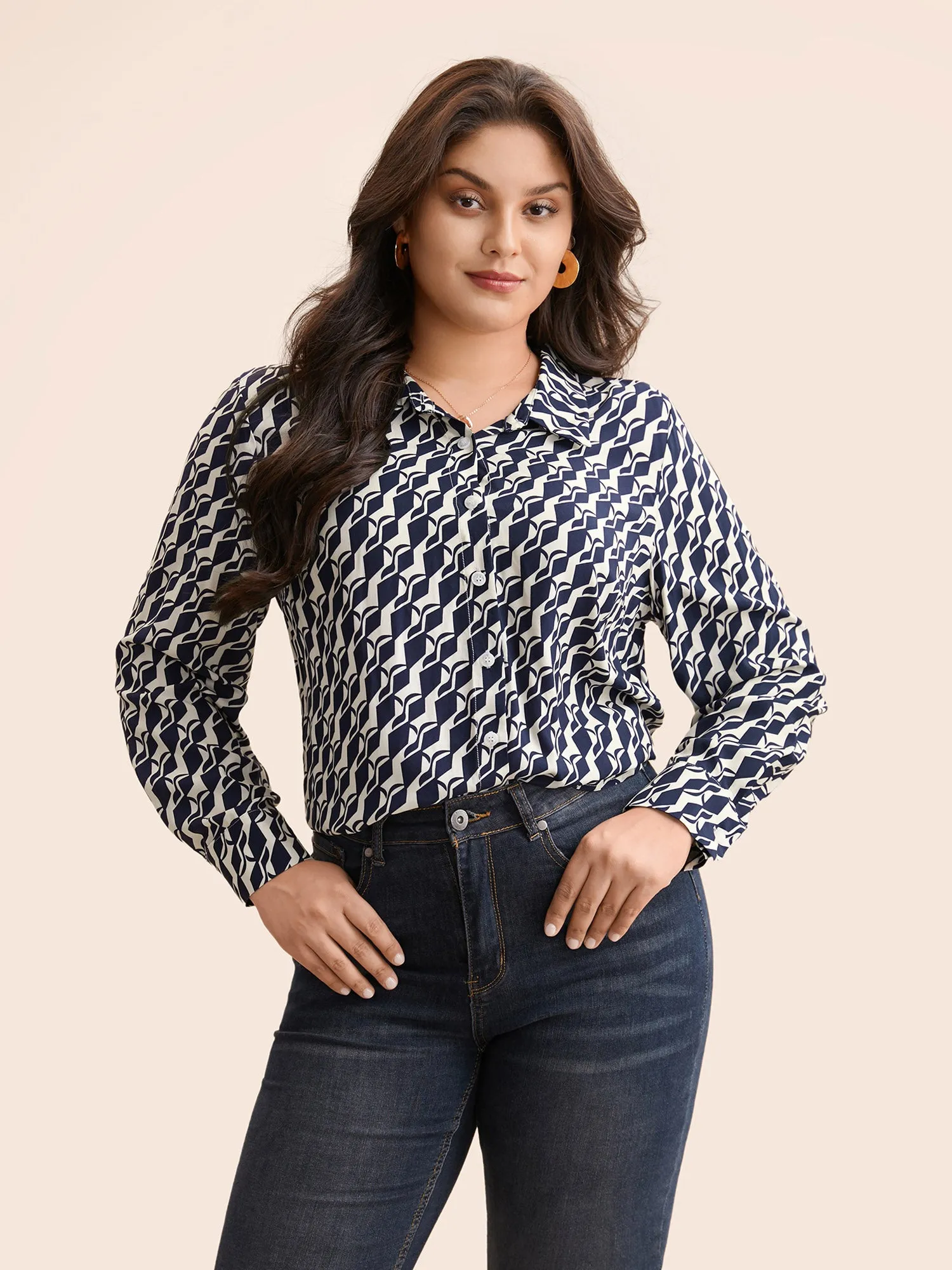 Geometric Shirt Collar Pleated Blouse sold by Bloomchic