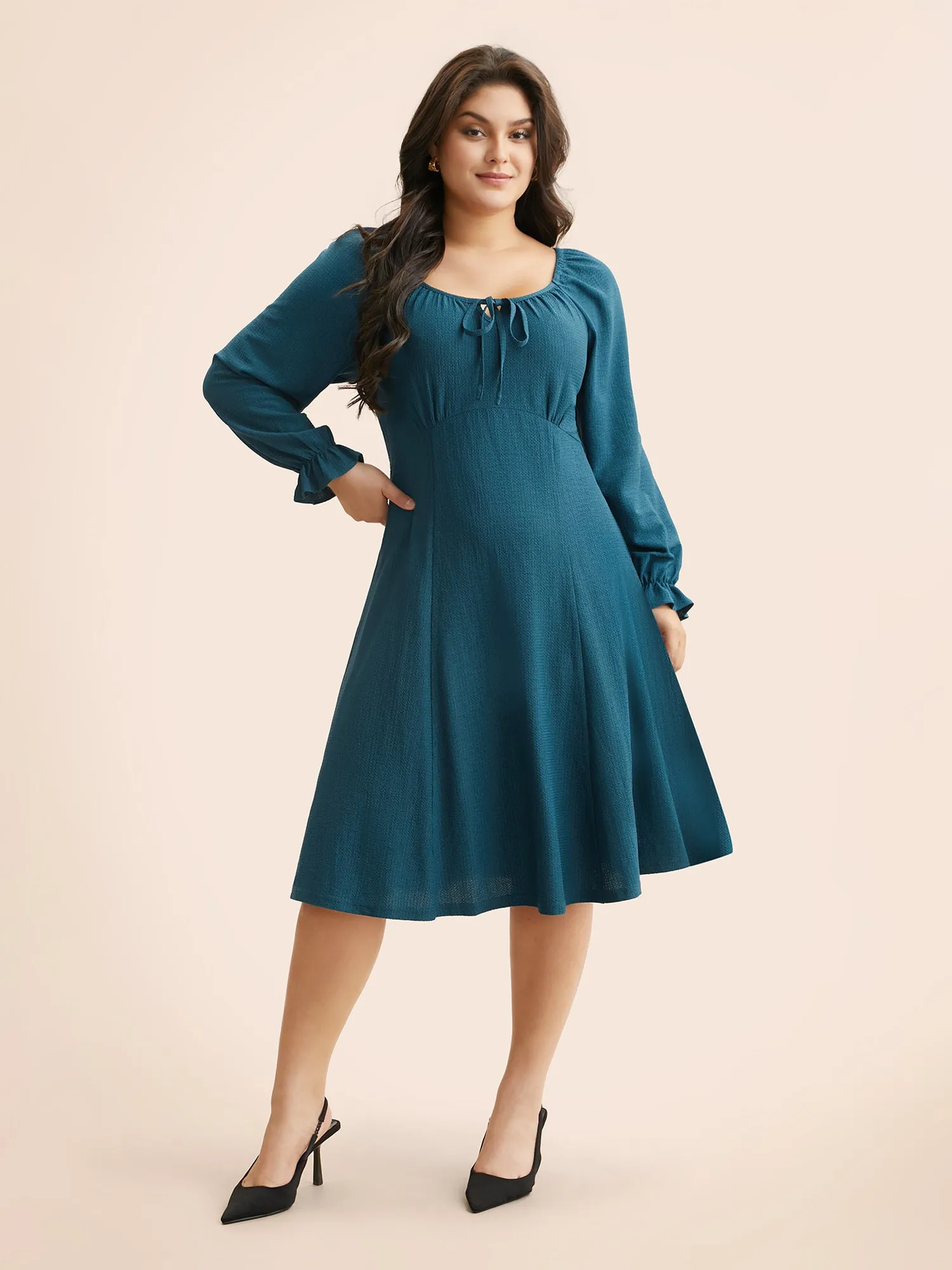 Texture Tie Knot Gathered Ruffles Dress sold by Bloomchic