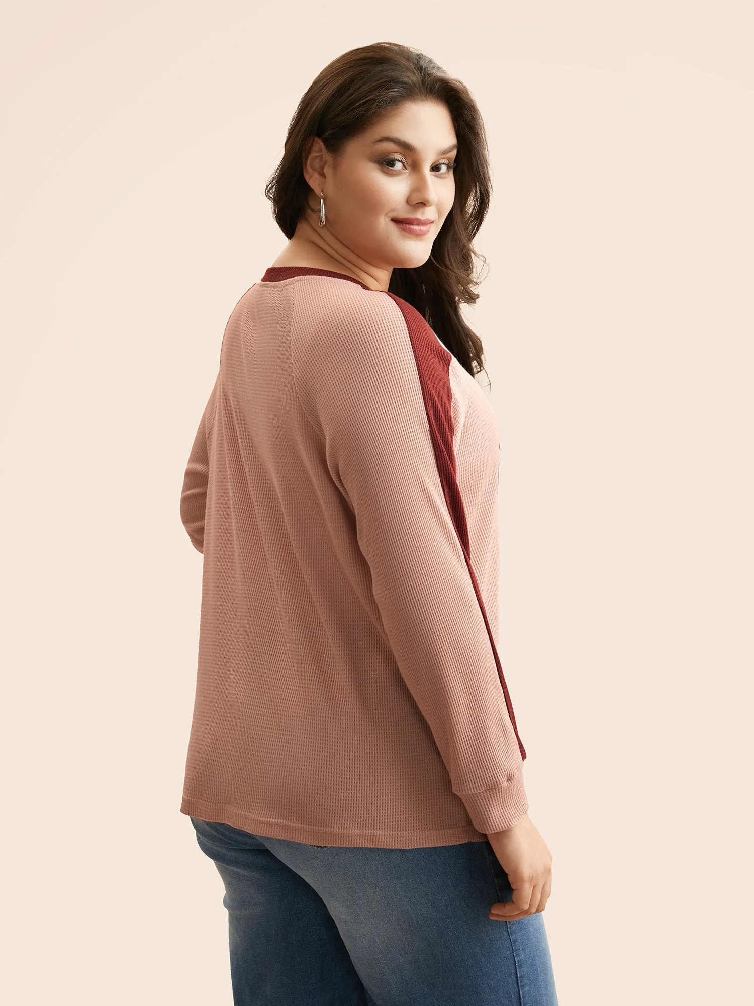 Waffle Knit Contrast Patchwork T-shirt sold by Bloomchic product image thumbnail 3