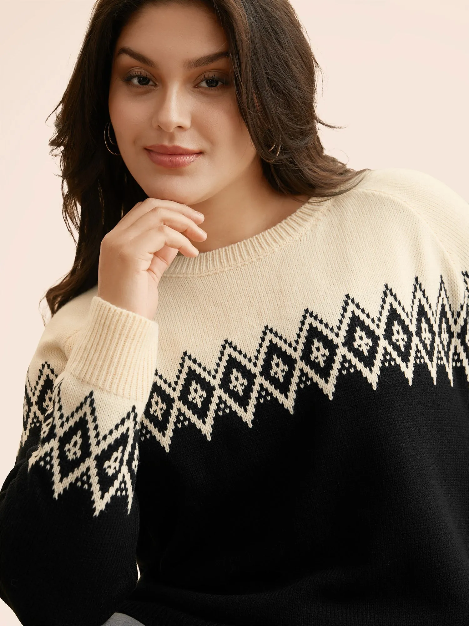 Bandana Geometric Raglan Sleeve Pullover sold by Bloomchic product image thumbnail 5